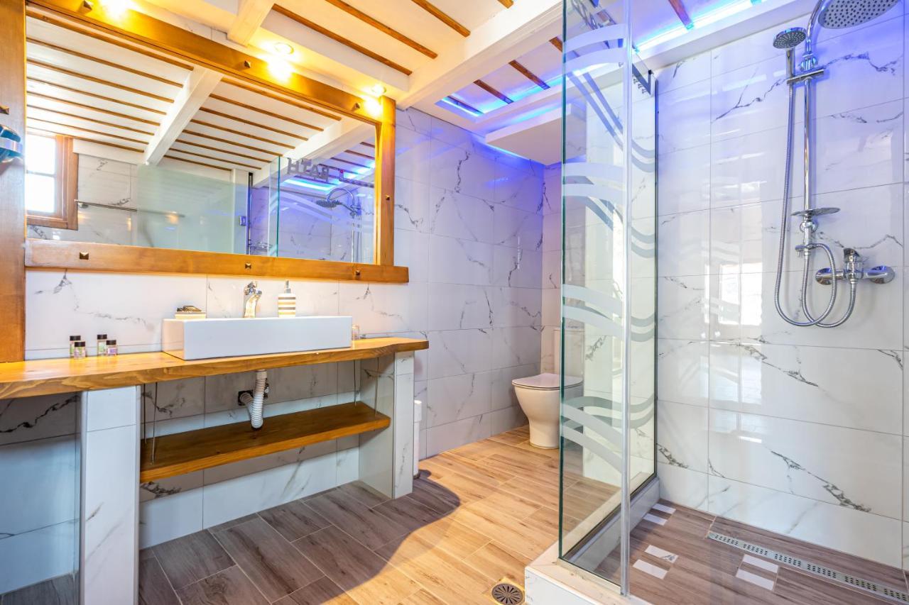 Cava D"Oro Suites Rhodes City Esterno foto